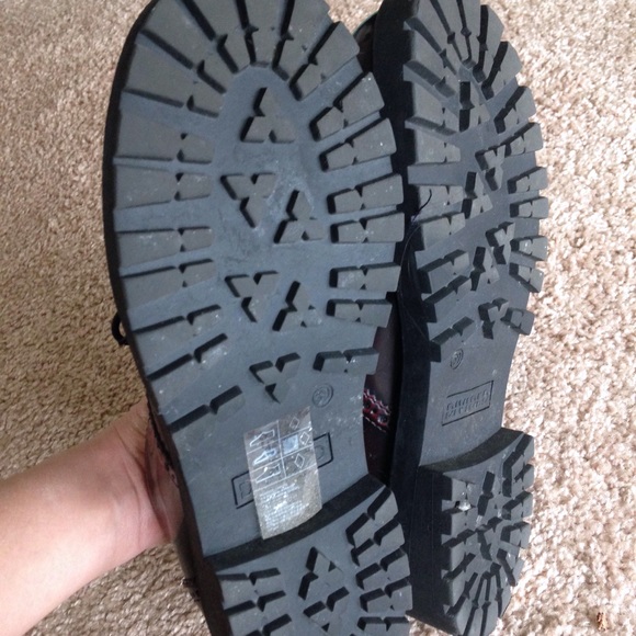 ●● SOLD!!!! ●● H&M Burgundy Platform Oxford Shoes - Picture 5 of 6